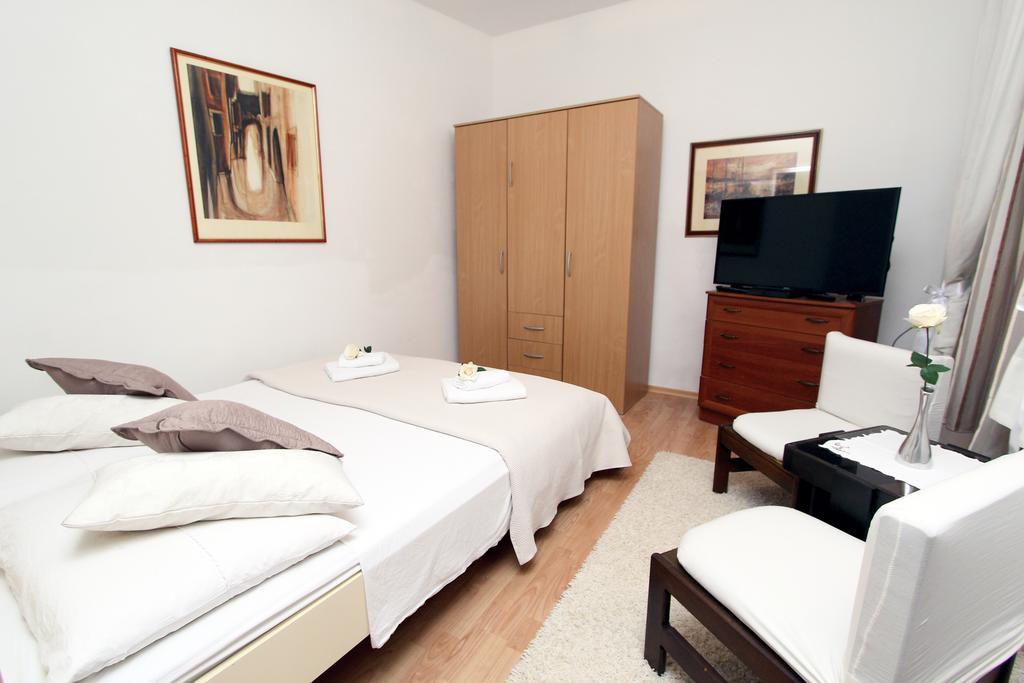 Apartment Old Town Manosa Split Exterior photo